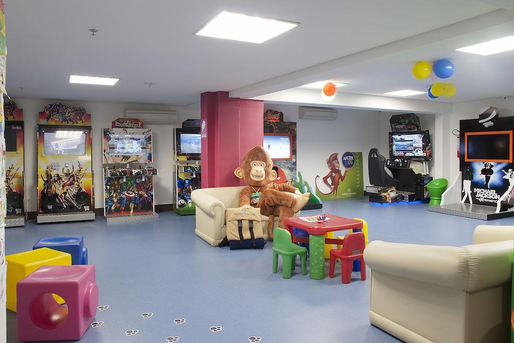 Master - Espaco Kids Incrivel 4* Gramado